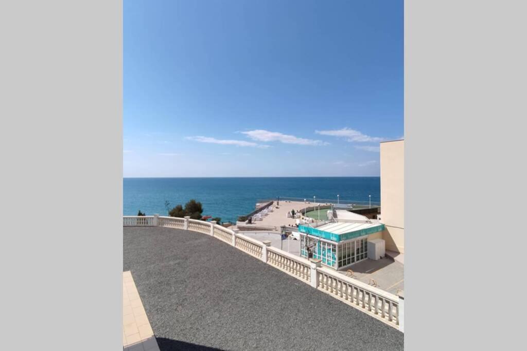 Paradis Salou, Centro Turistico, Wifi, Piscina, Vistas Al Mar Zewnętrze zdjęcie